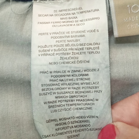 Michael Kors Denim Shorts Size 10 - Picture 6 of 6